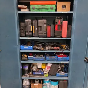 Werkplaatskast met inhoud HECO