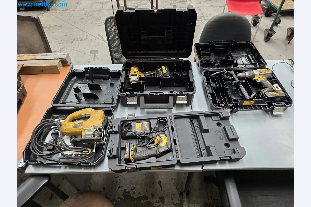 Vente aux enchères exclusive pour insolvabilité : machines, outils et équipements d'usine de Nano Automotive en Espagne-41