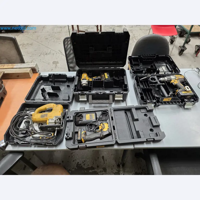 Vente aux enchères exclusive pour insolvabilité : machines, outils et équipements d'usine de Nano Automotive en Espagne-41