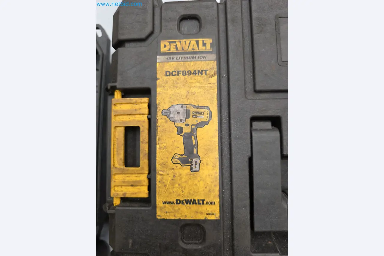 Vente aux enchères exclusive pour insolvabilité : machines, outils et équipements d'usine de Nano Automotive en Espagne-48