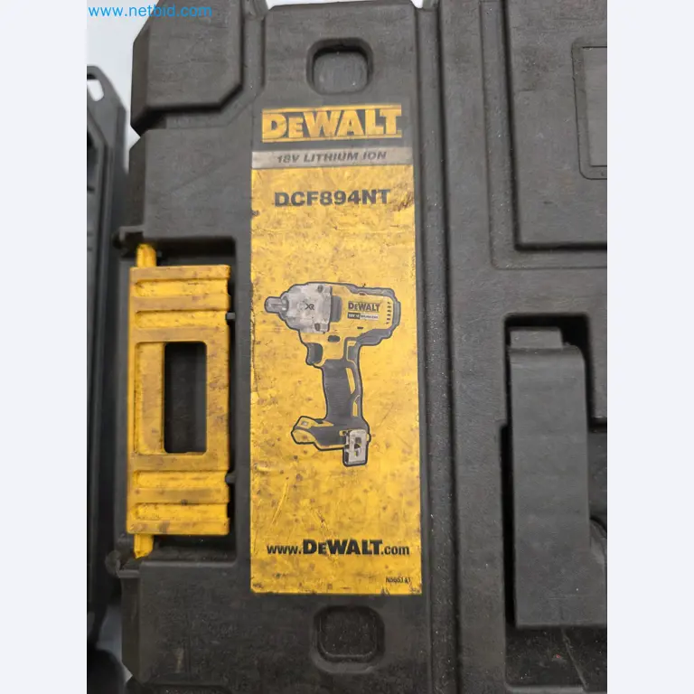 Vente aux enchères exclusive pour insolvabilité : machines, outils et équipements d'usine de Nano Automotive en Espagne-48