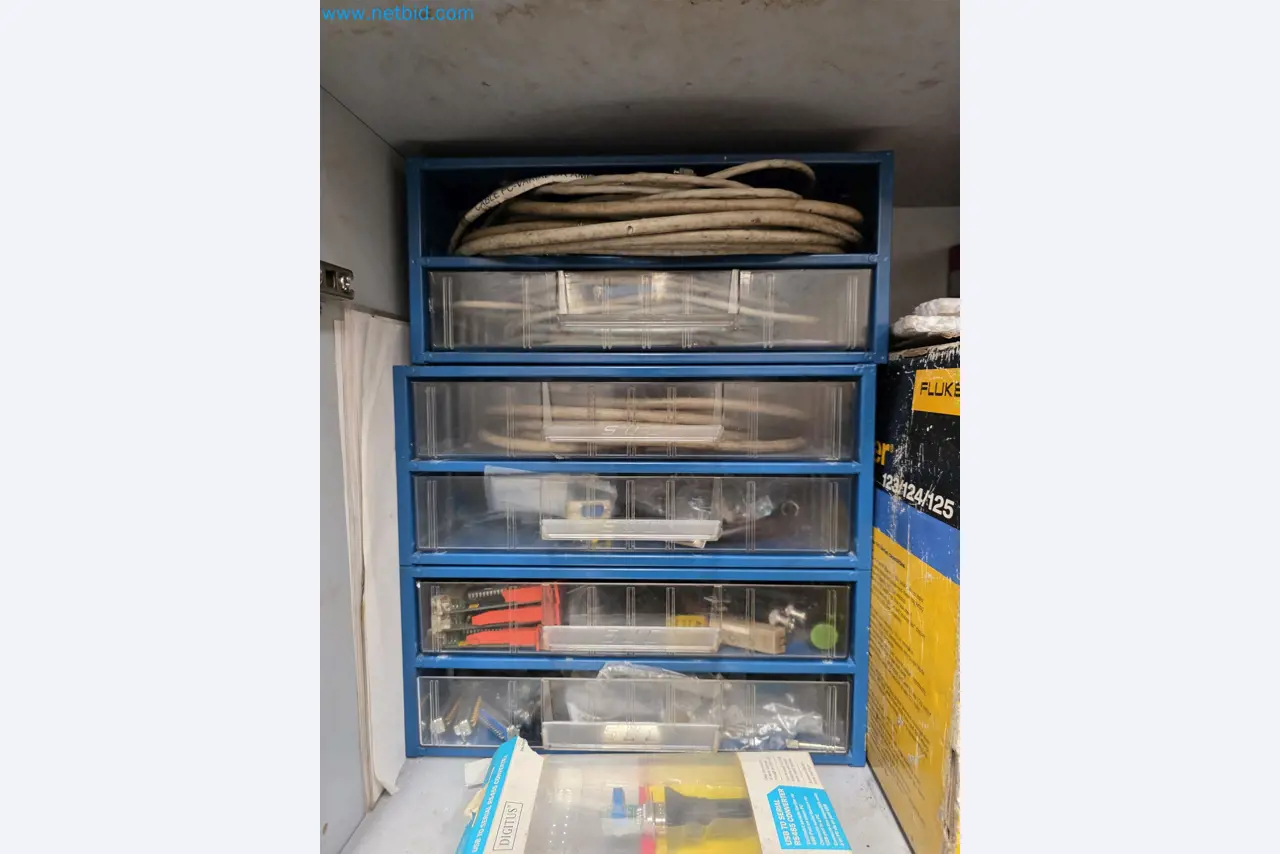 Vente aux enchères exclusive pour insolvabilité : machines, outils et équipements d'usine de Nano Automotive en Espagne-2