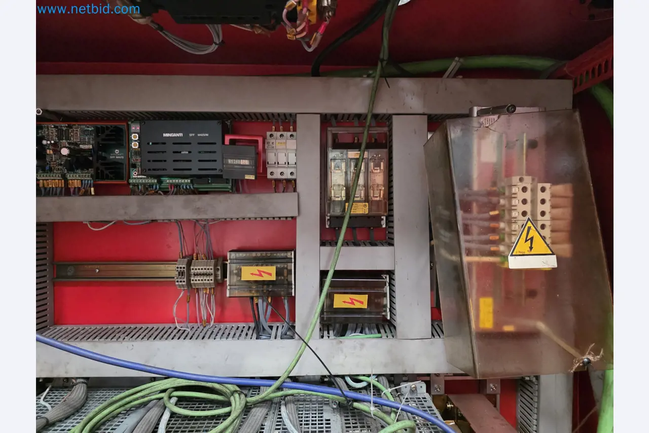 Exclusive Insolvency Sale: Machinery, Tools & Plant Equipment from Nano Automotive in Spain-39