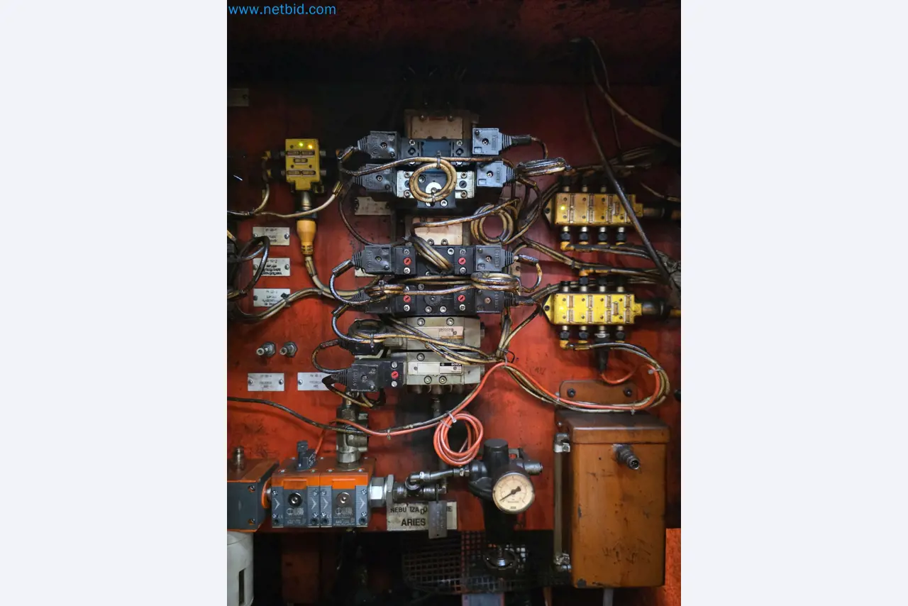 Exclusive Insolvency Sale: Machinery, Tools & Plant Equipment from Nano Automotive in Spain-51