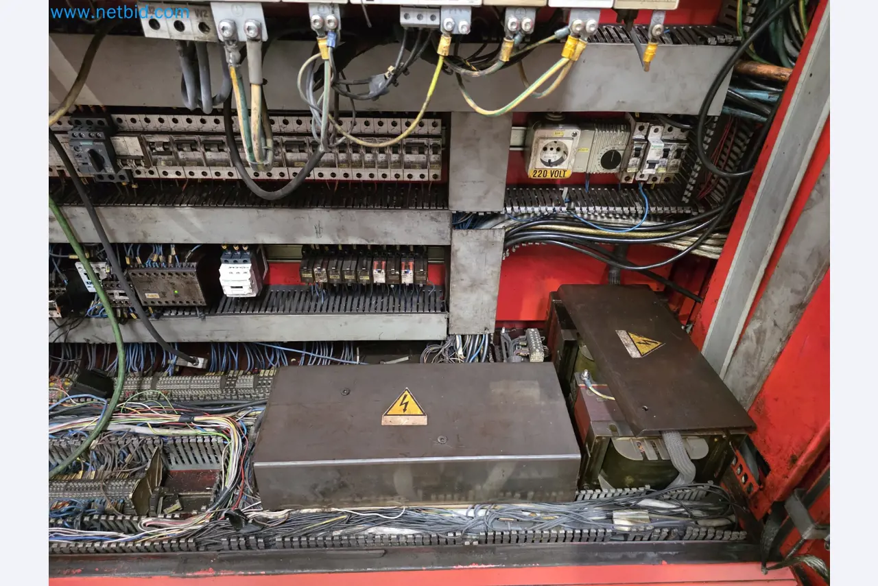 Exclusive Insolvency Sale: Machinery, Tools & Plant Equipment from Nano Automotive in Spain-55