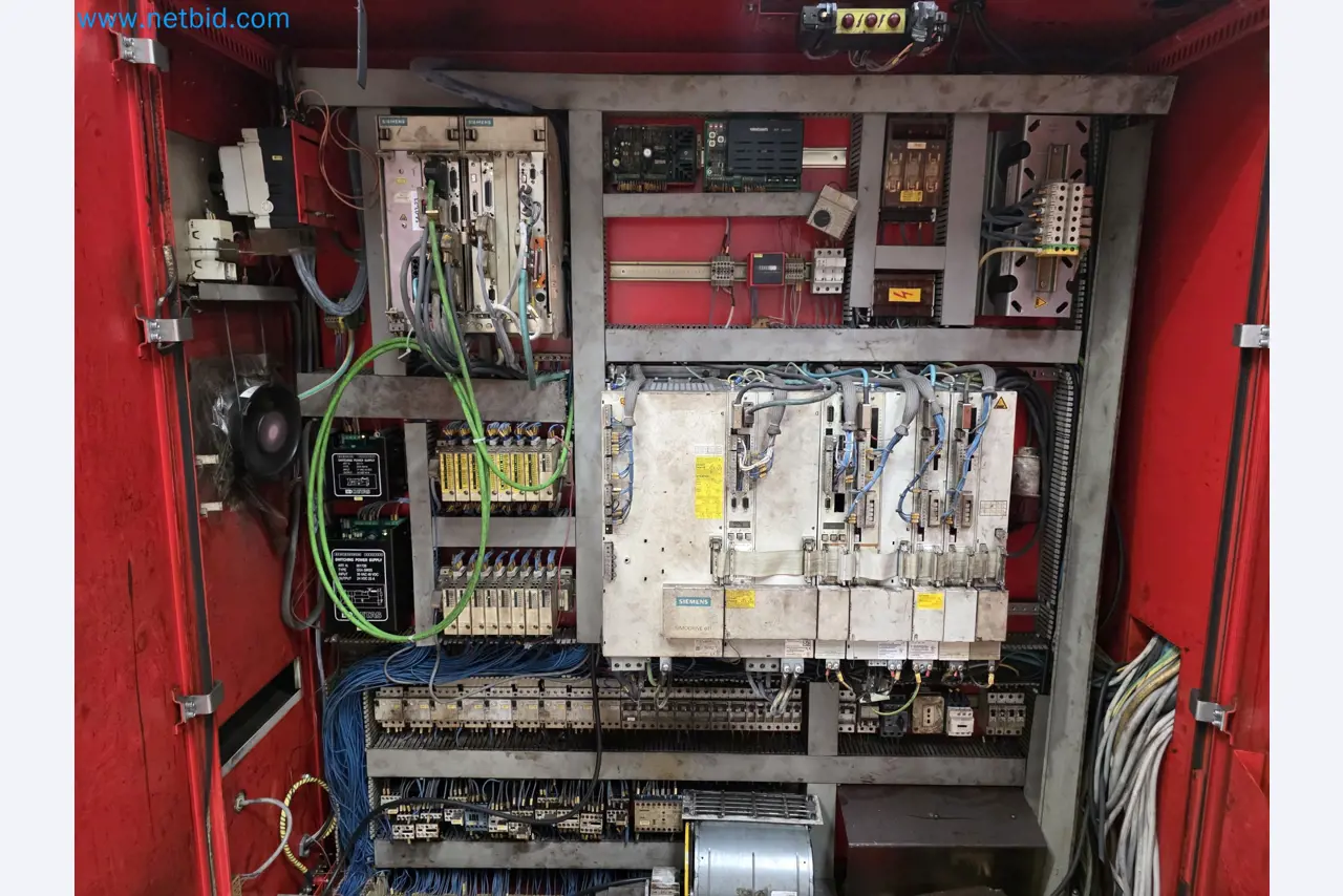 Exclusive Insolvency Sale: Machinery, Tools & Plant Equipment from Nano Automotive in Spain-58