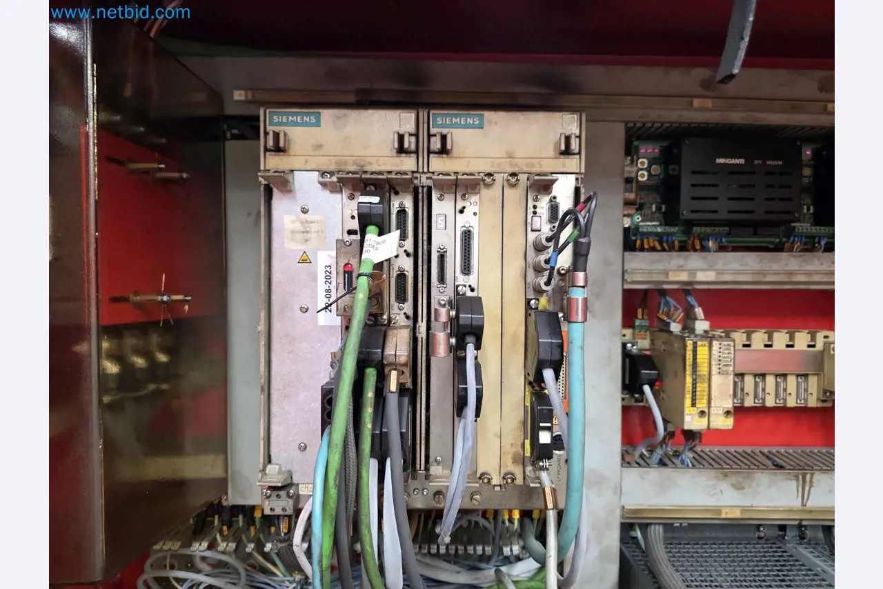 Exclusive Insolvency Sale: Machinery, Tools & Plant Equipment from Nano Automotive in Spain-63