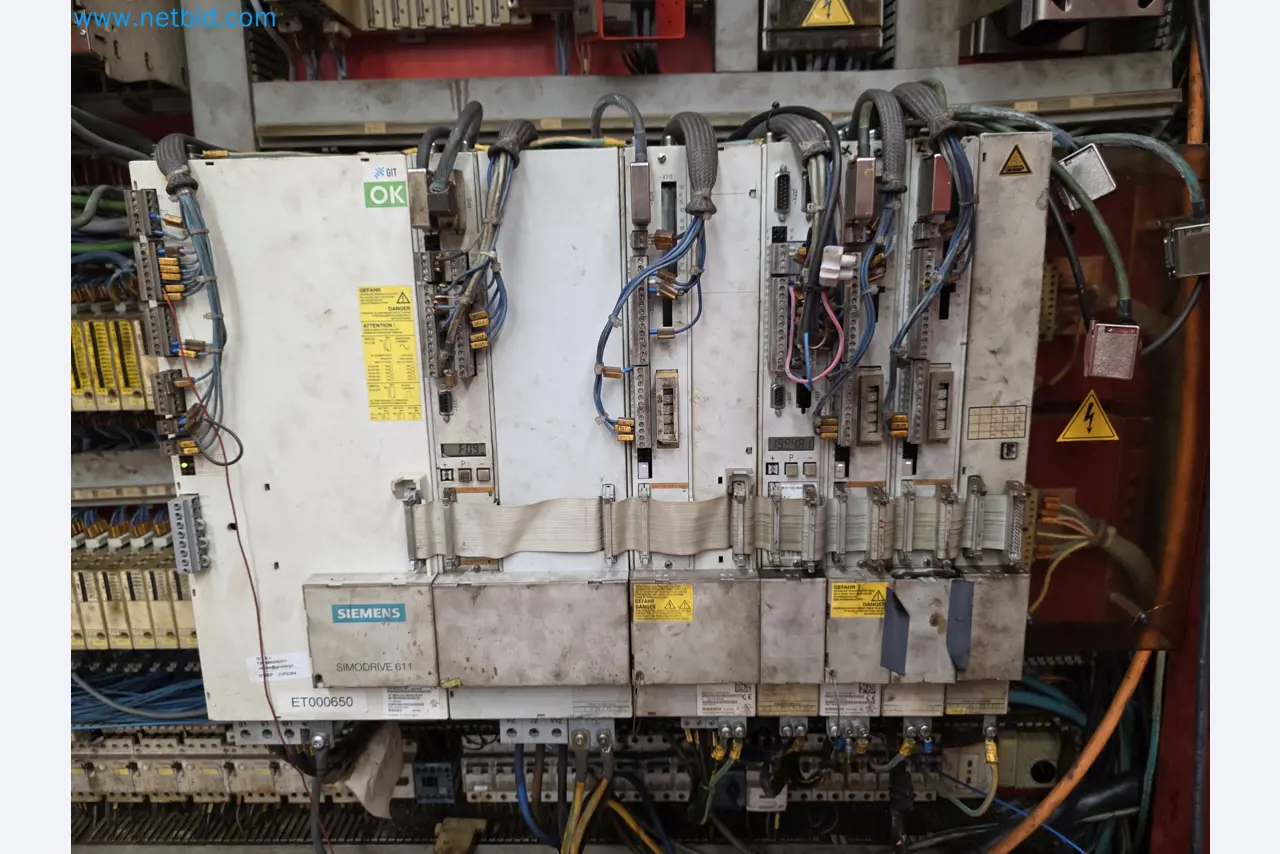 Exclusive Insolvency Sale: Machinery, Tools & Plant Equipment from Nano Automotive in Spain-65