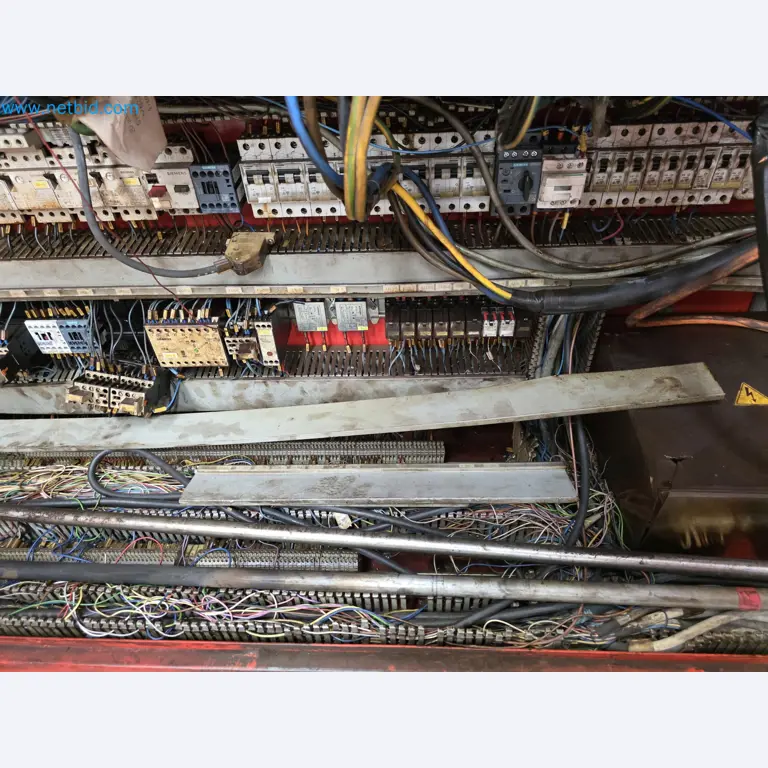 Exclusive Insolvency Sale: Machinery, Tools & Plant Equipment from Nano Automotive in Spain-69