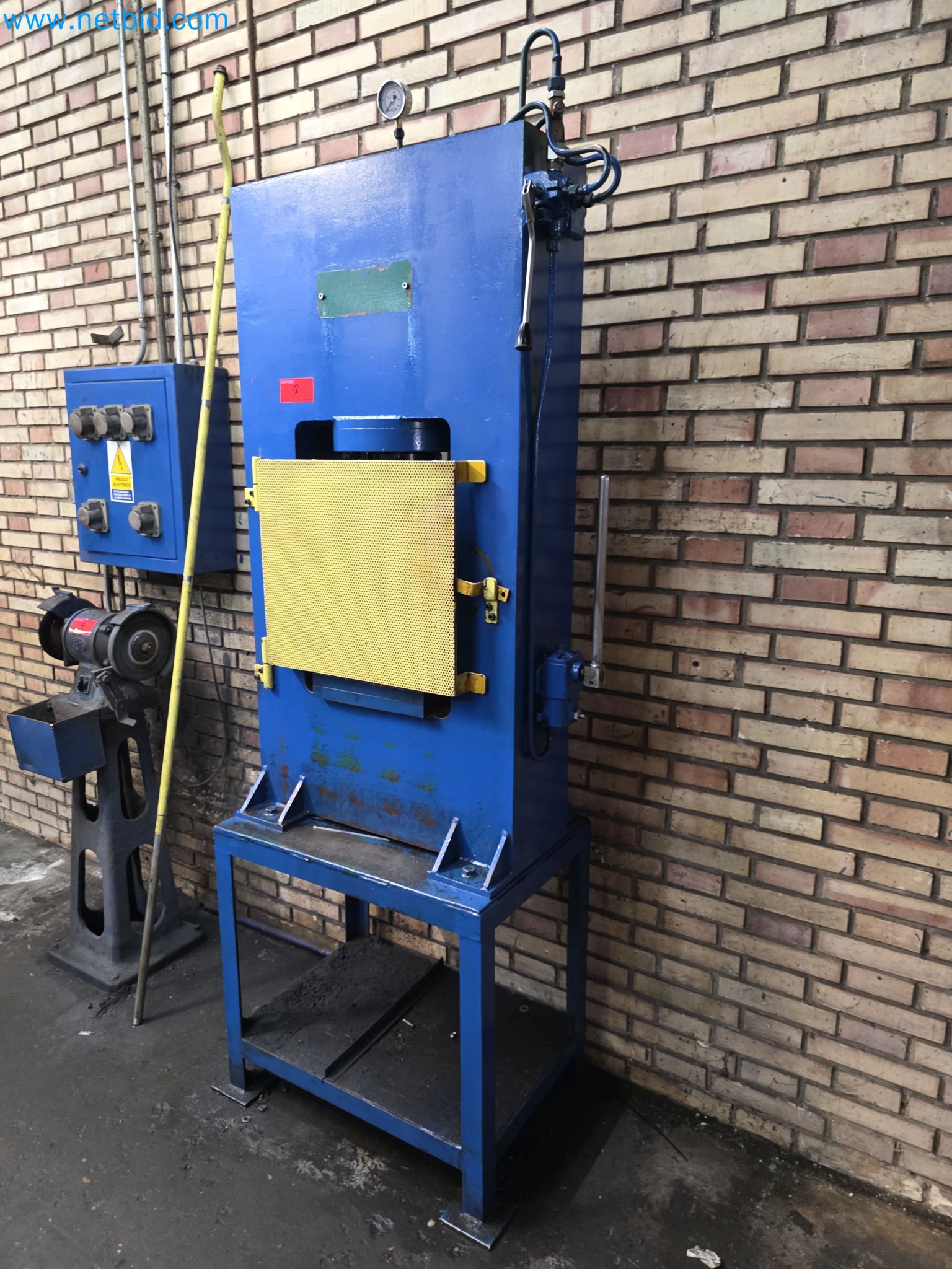 Ekskluzywna aukcja upadłościowa: maszyny, narzędzia i wyposażenie zakładu Nano Automotive w Hiszpanii-4