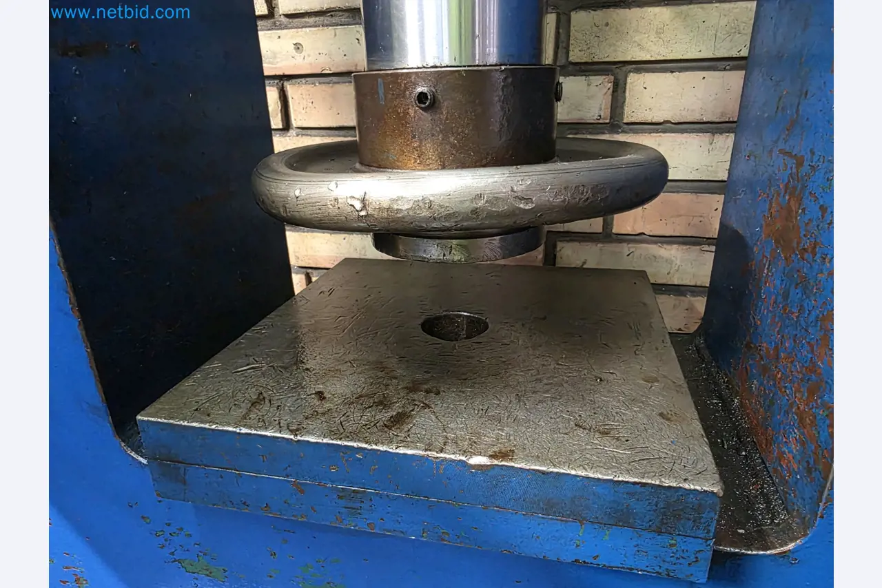 Vente aux enchères exclusive pour insolvabilité : machines, outils et équipements d'usine de Nano Automotive en Espagne-7