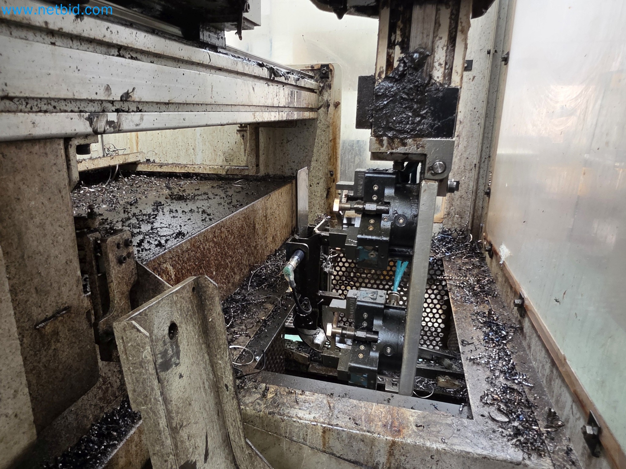 Ekskluzywna aukcja upadłościowa: maszyny, narzędzia i wyposażenie zakładu Nano Automotive w Hiszpanii-18