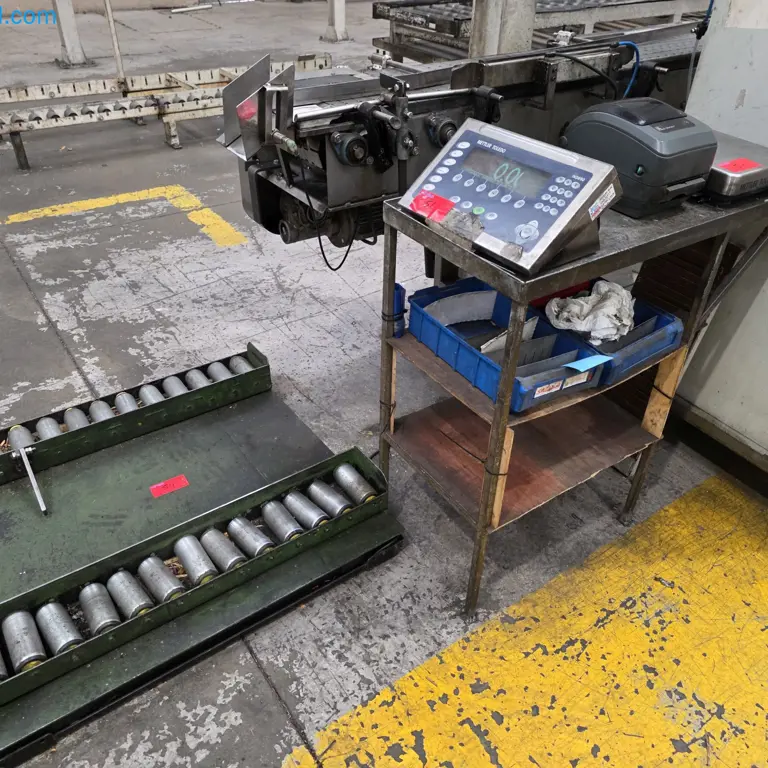 Industrial Scale METTLER TOLEDO IND 690 Desk