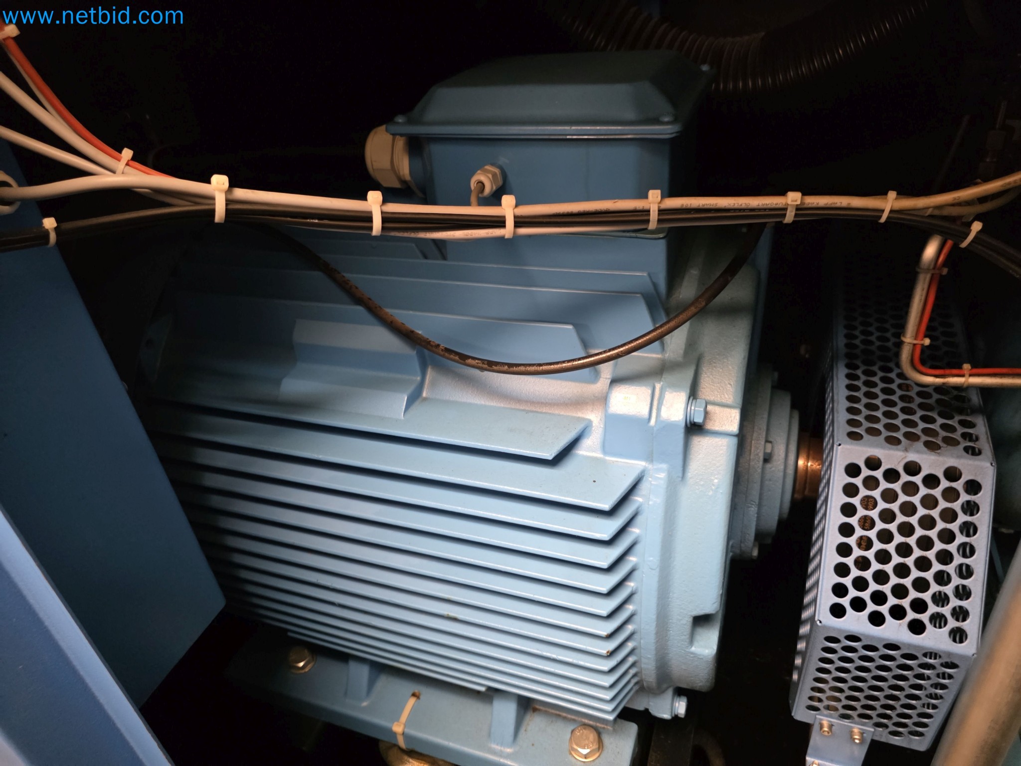 Exkluzivní insolvenční dražba: stroje, nářadí a zařízení společnosti Nano Automotive ve Španělsku-6