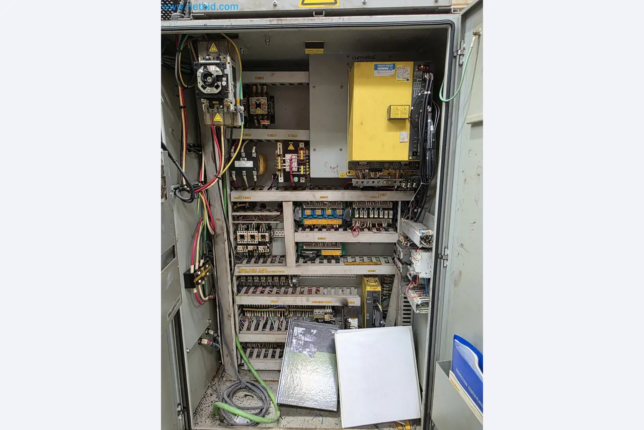 Exclusive Insolvency Sale: Machinery, Tools & Plant Equipment from Nano Automotive in Spain-18