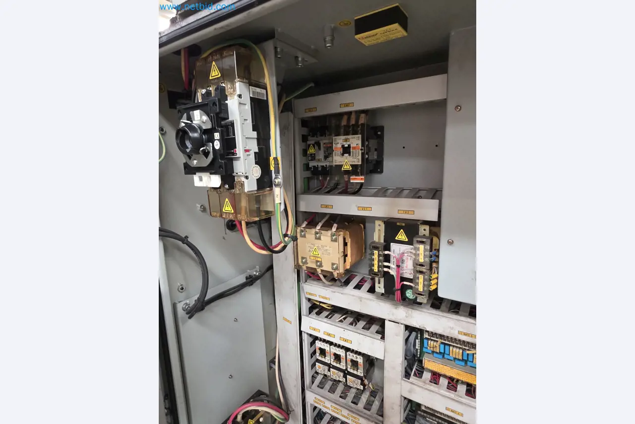 Exclusive Insolvency Sale: Machinery, Tools & Plant Equipment from Nano Automotive in Spain-49