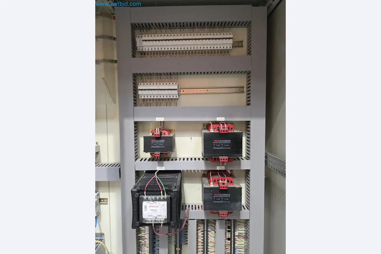 Ekskluzivna dražba v primeru insolventnosti: stroji, orodja in strojna oprema podjetja Nano Automotive v Španiji-90