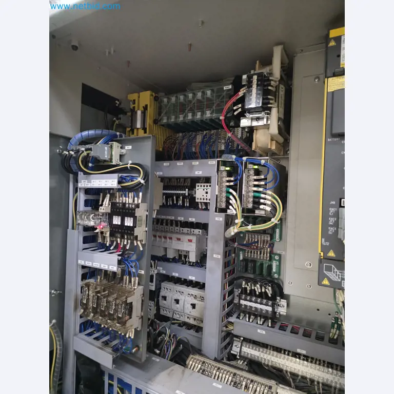 Leilão exclusivo de insolvência: máquinas, ferramentas e equipamento de fábrica da Nano Automotive em Espanha-37