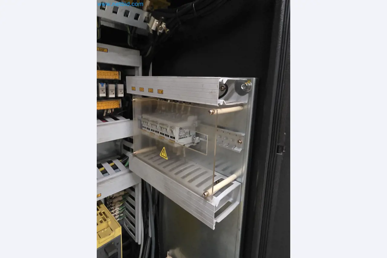 Exclusive Insolvency Sale: Machinery, Tools & Plant Equipment from Nano Automotive in Spain-107