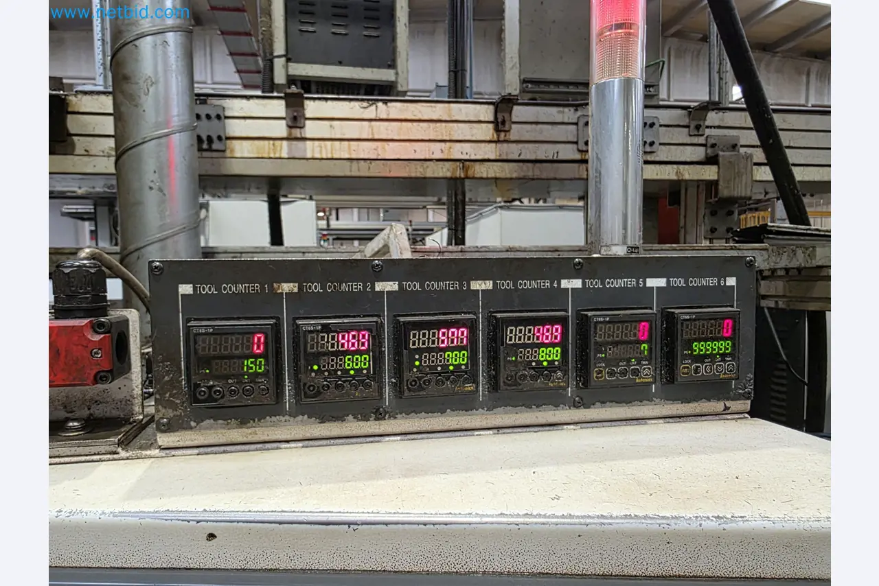 Exclusive Insolvency Sale: Machinery, Tools & Plant Equipment from Nano Automotive in Spain-61