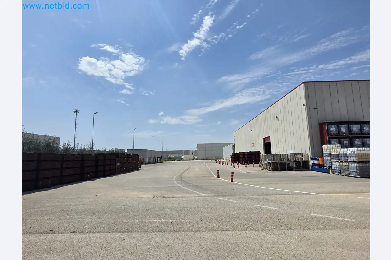 Immobilienanlagen von Nano Automotive SL in Tudela, Navarra (Spanien)-11