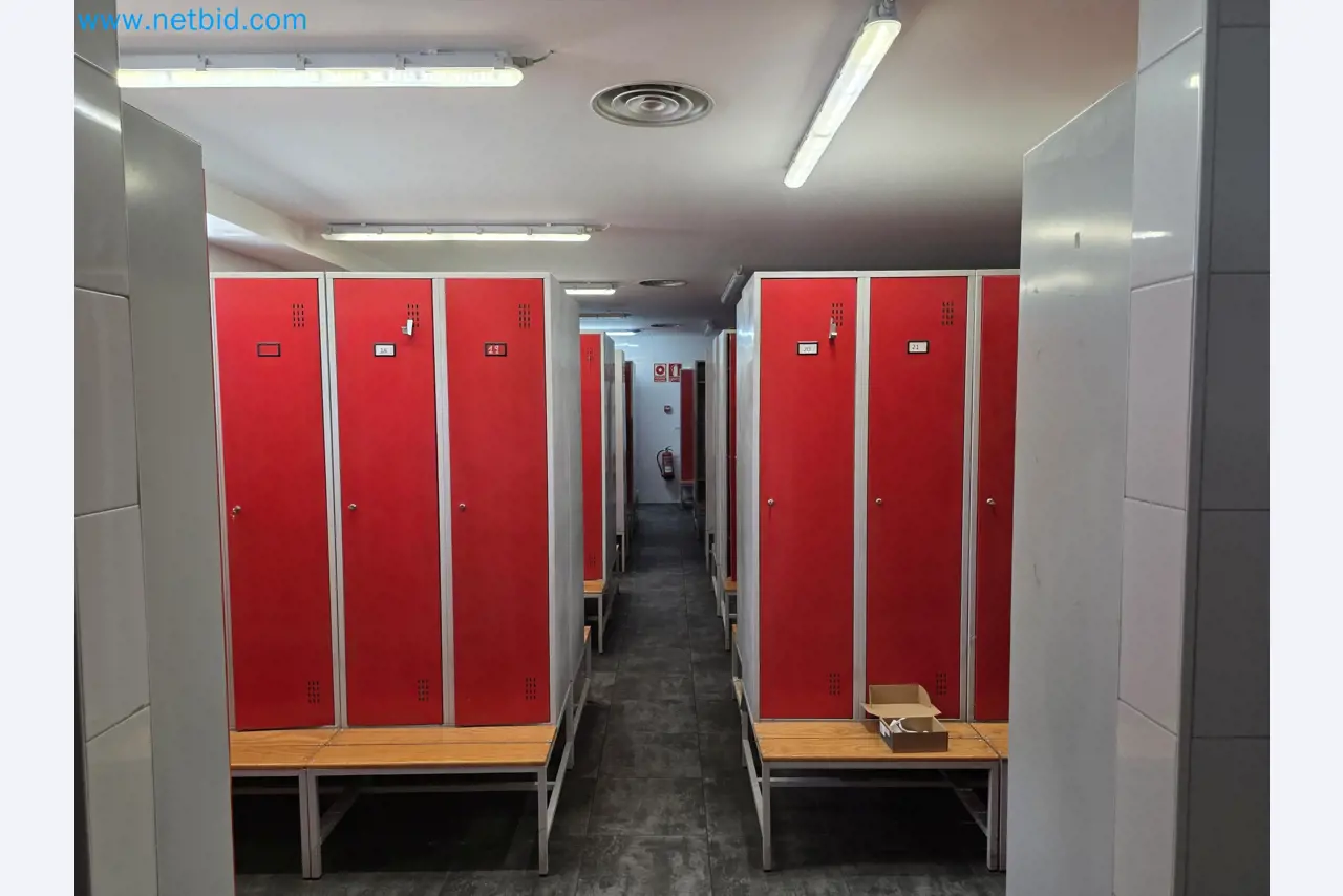 Immobilienanlagen von Nano Automotive SL in Tudela, Navarra (Spanien)-43