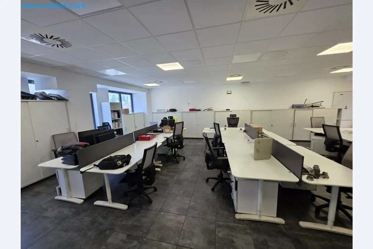 Immobilienanlagen von Nano Automotive SL in Tudela, Navarra (Spanien)-51