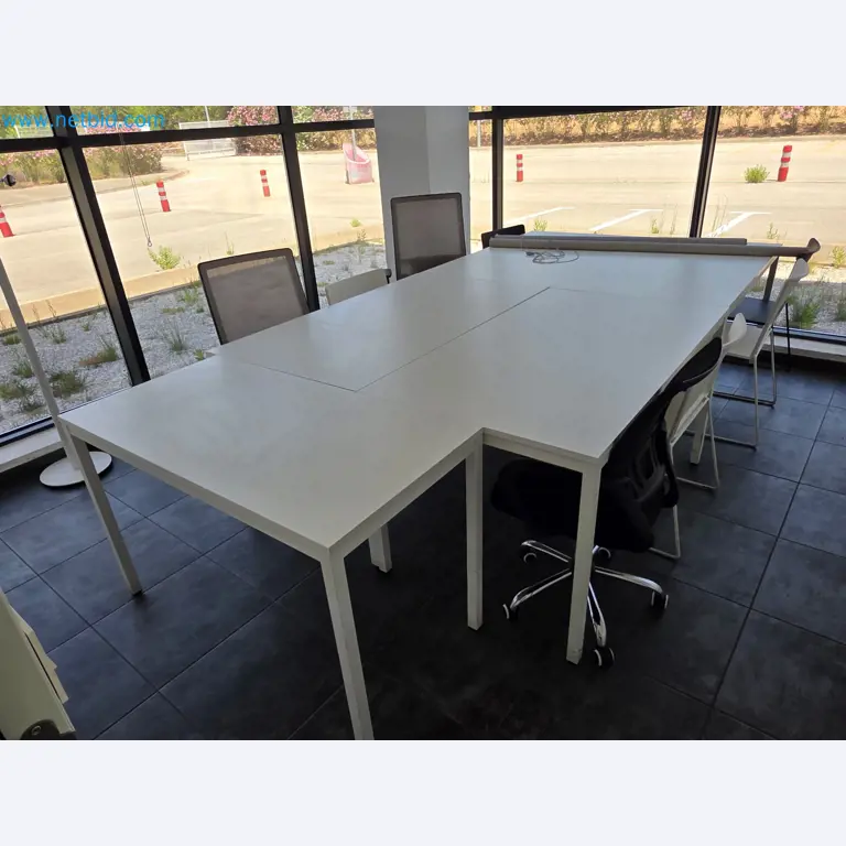 Immobilienanlagen von Nano Automotive SL in Tudela, Navarra (Spanien)-60