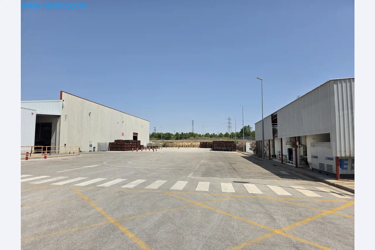 Immobilienanlagen von Nano Automotive SL in Tudela, Navarra (Spanien)-6