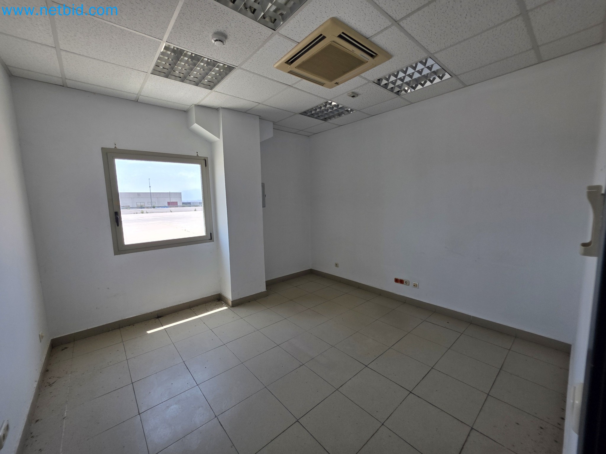 Real estate facilities of Nano Automotive SL in Tudela, Navarra (Spain)-27