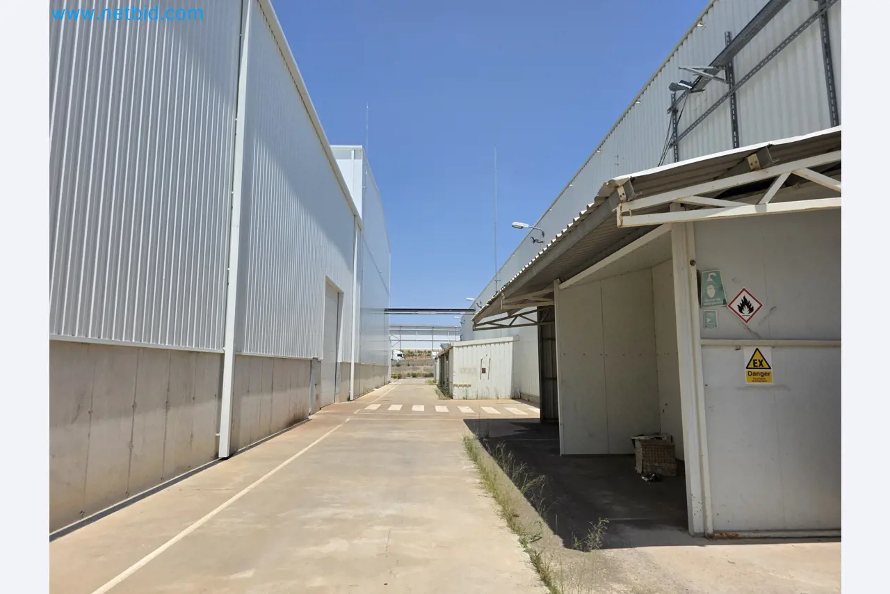 Immobilienanlagen von Nano Automotive SL in Tudela, Navarra (Spanien)-40