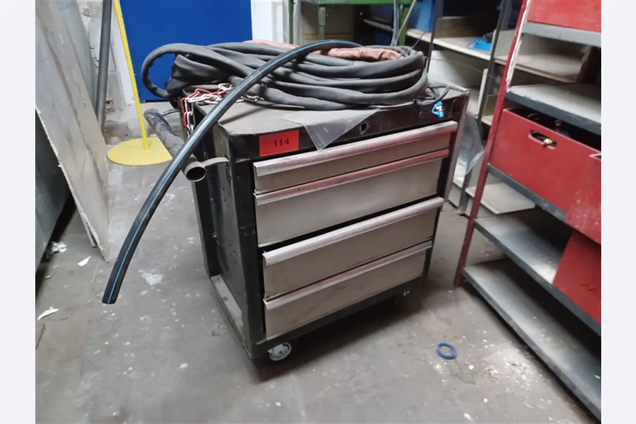 Gepflegte Werkstattausstattung sowie Maschinen der ehem. Firma Hülsenbusch Apparatebau-2