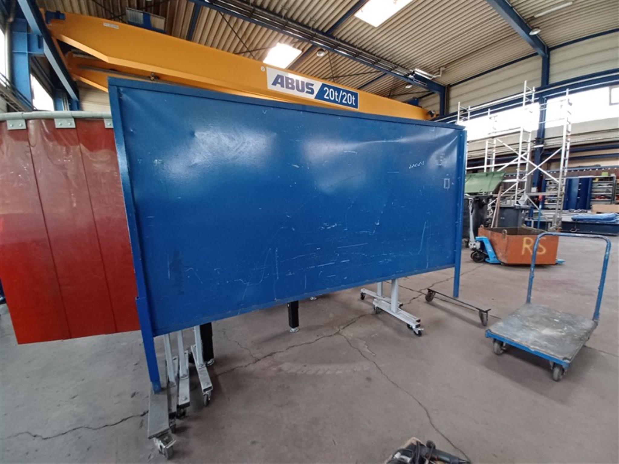 Equipos y máquinas de taller en buen estado de la antigua empresa Hülsenbusch Apparatebau-4