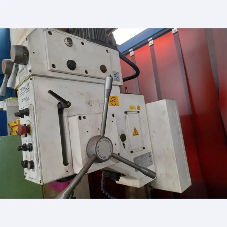 Equipement d'atelier bien entretenu et machines de l'ancienne société Hülsenbusch Apparatebau-2