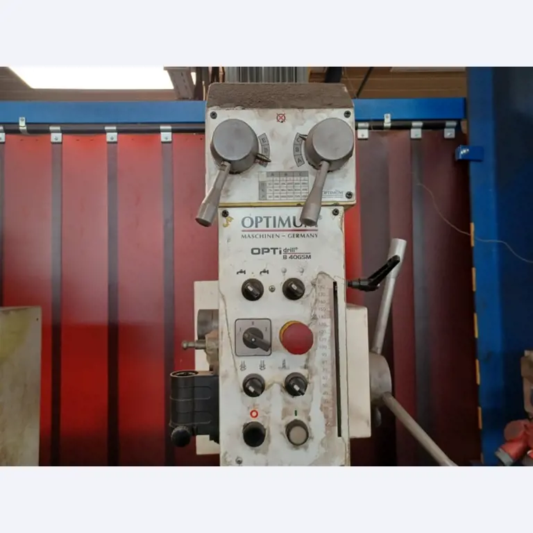 Equipement d'atelier bien entretenu et machines de l'ancienne société Hülsenbusch Apparatebau-3