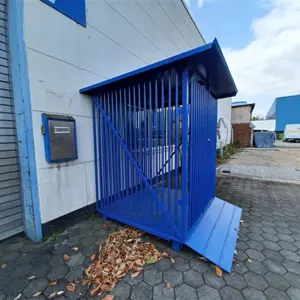 Gas storage container