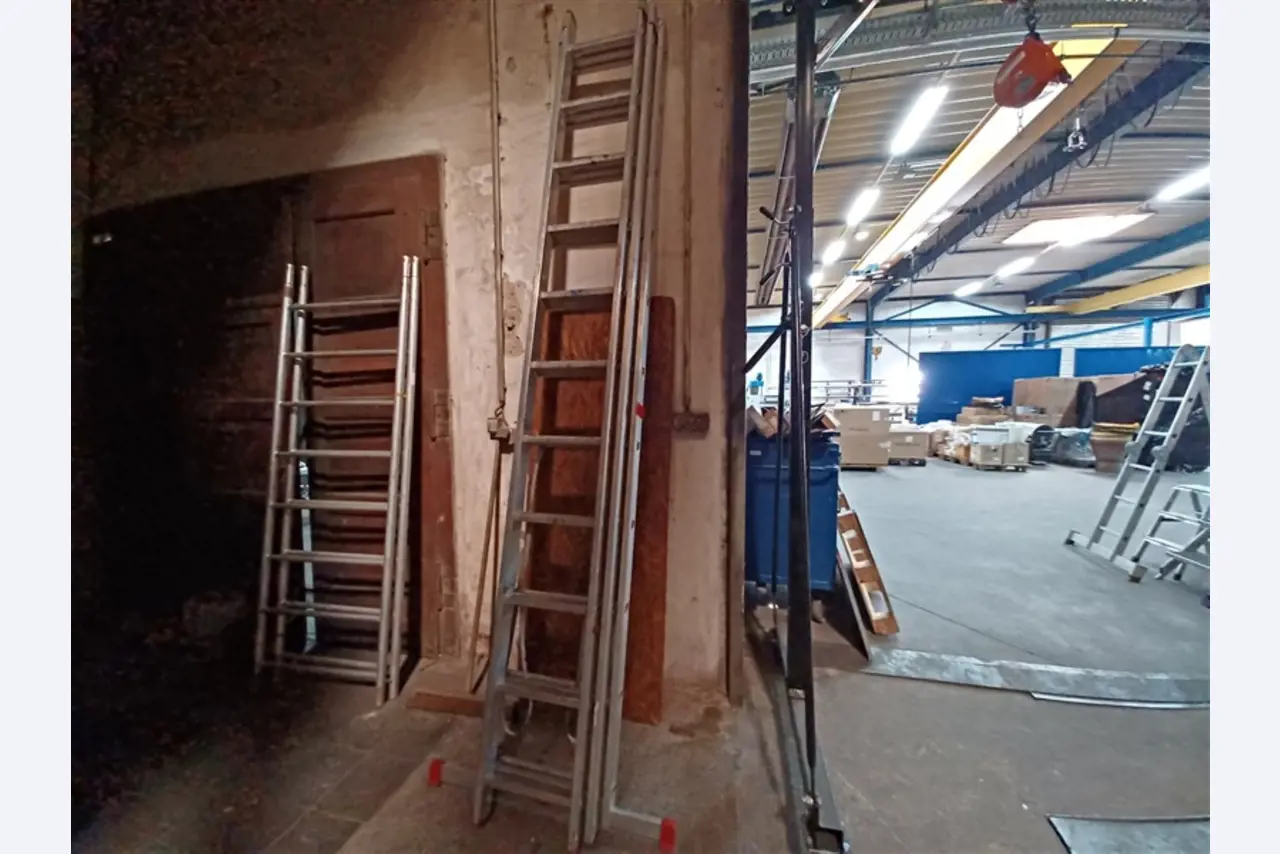 un équipement d'atelier bien entretenu ainsi que des machines de la société Hülsenbusch Apparatebau-4