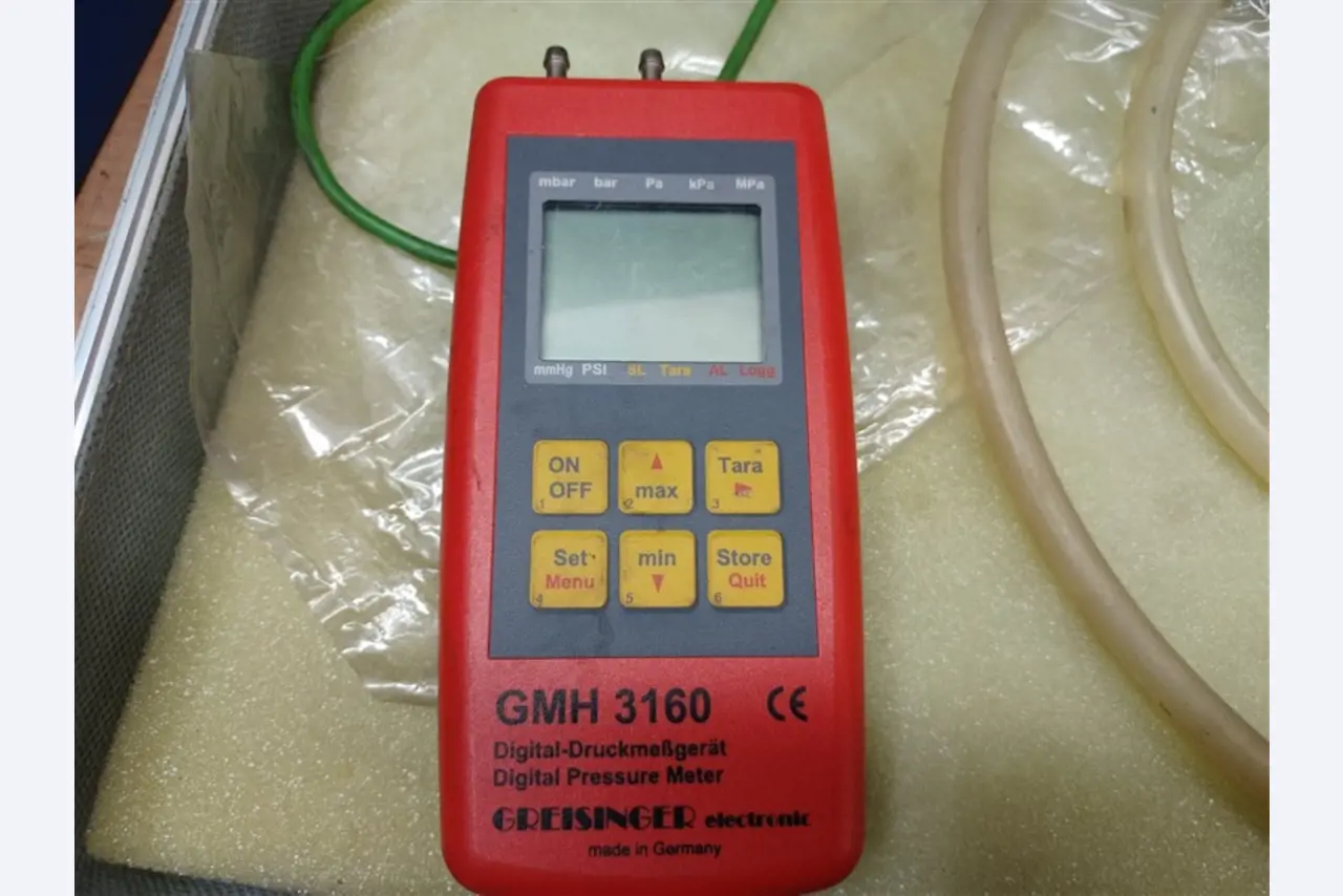 Goed onderhouden werkplaatsapparatuur en machines van het voormalige bedrijf Hülsenbusch Apparatebau-3