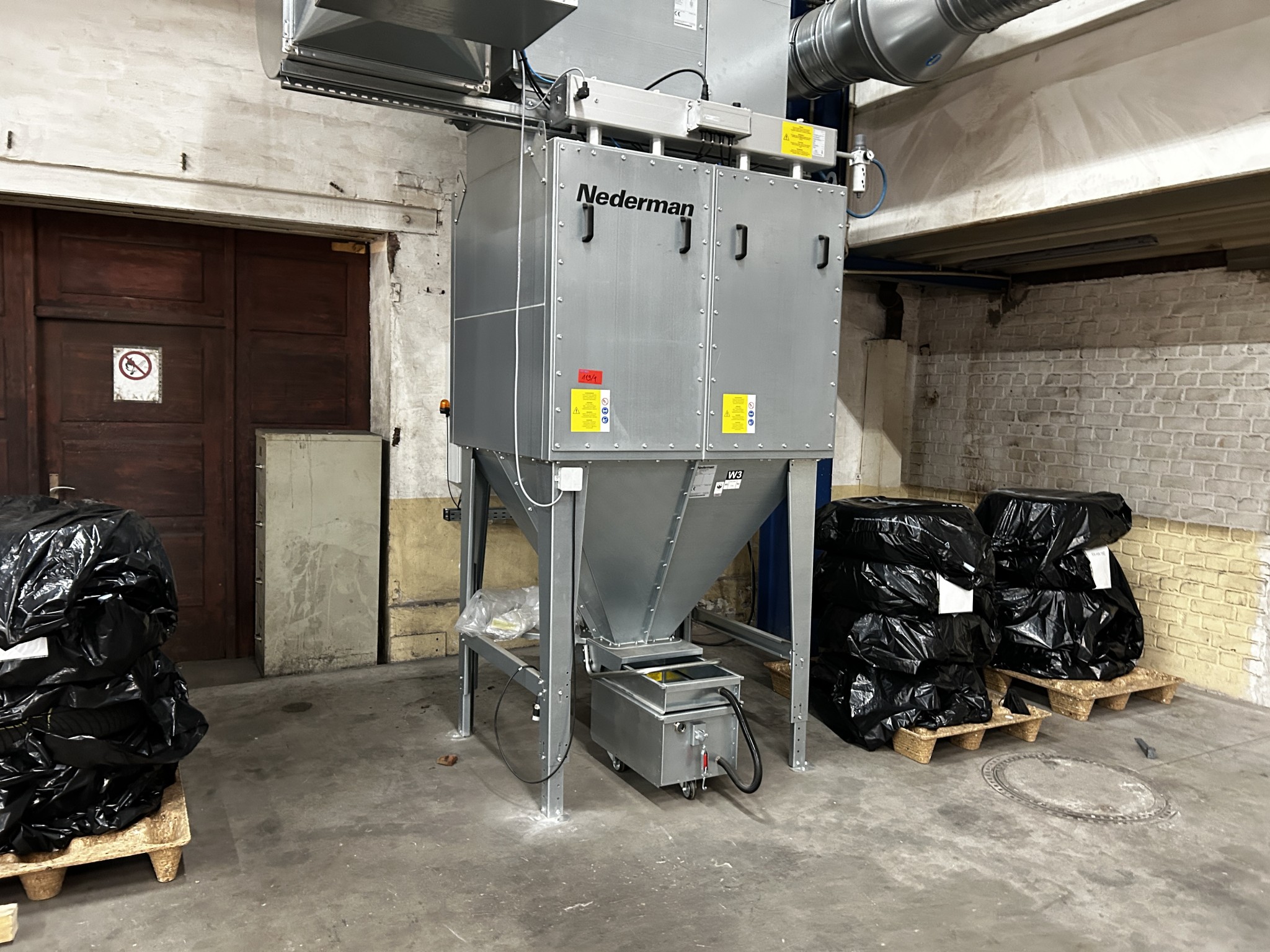 Máquinas e equipamentos de oficina bem conservados da antiga empresa Hülsenbusch Apparatebau-2