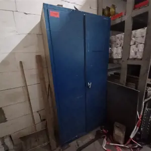 Stahlschrank