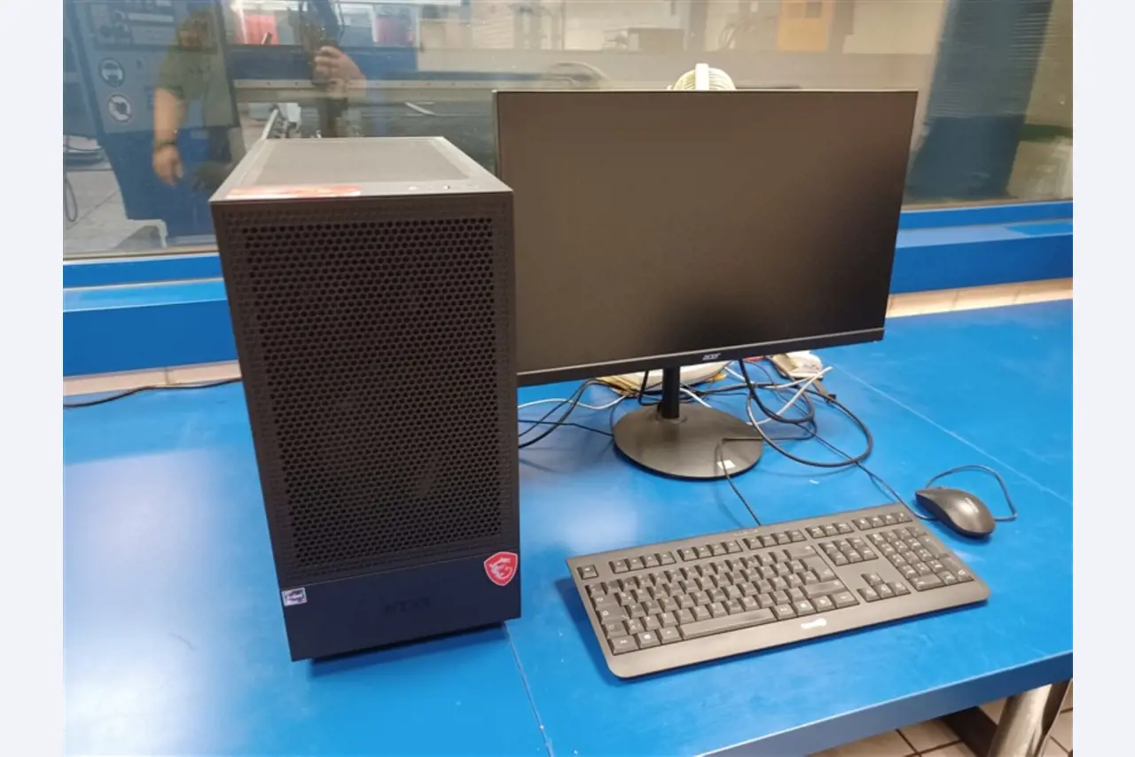 gepflegte Werkstattausstattung sowie Maschinen der ehem. Firma Hülsenbusch Apparatebau-18