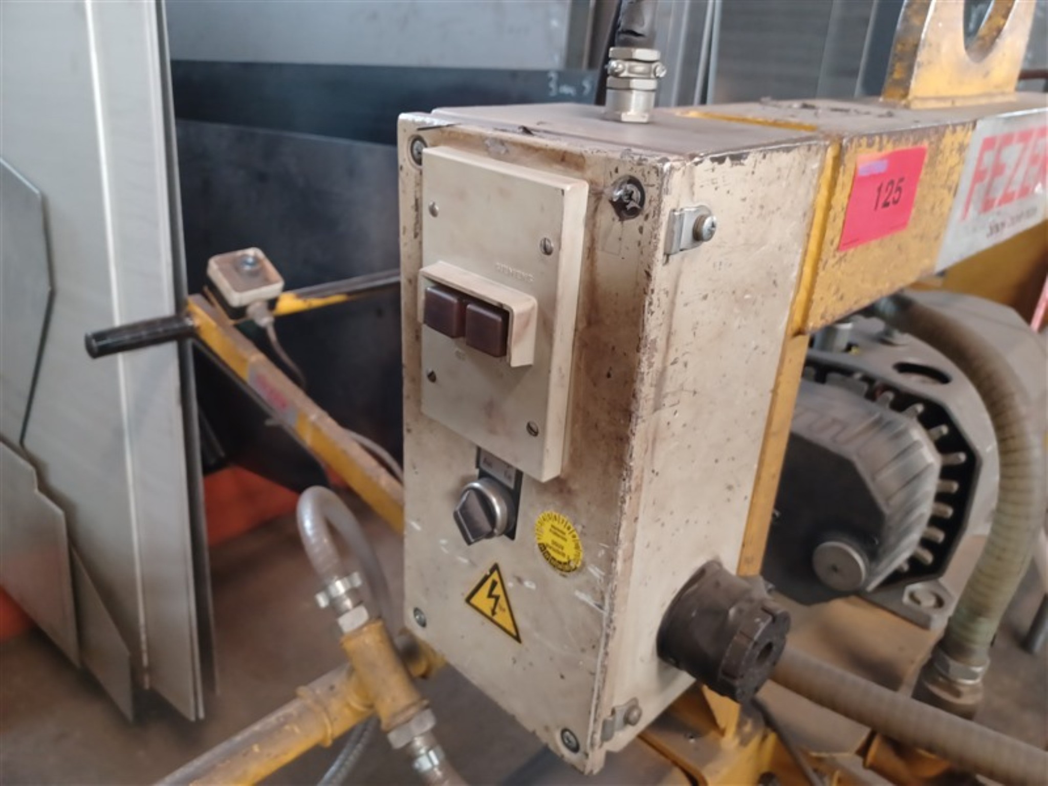 Máquinas e equipamentos de oficina bem conservados da antiga empresa Hülsenbusch Apparatebau-3