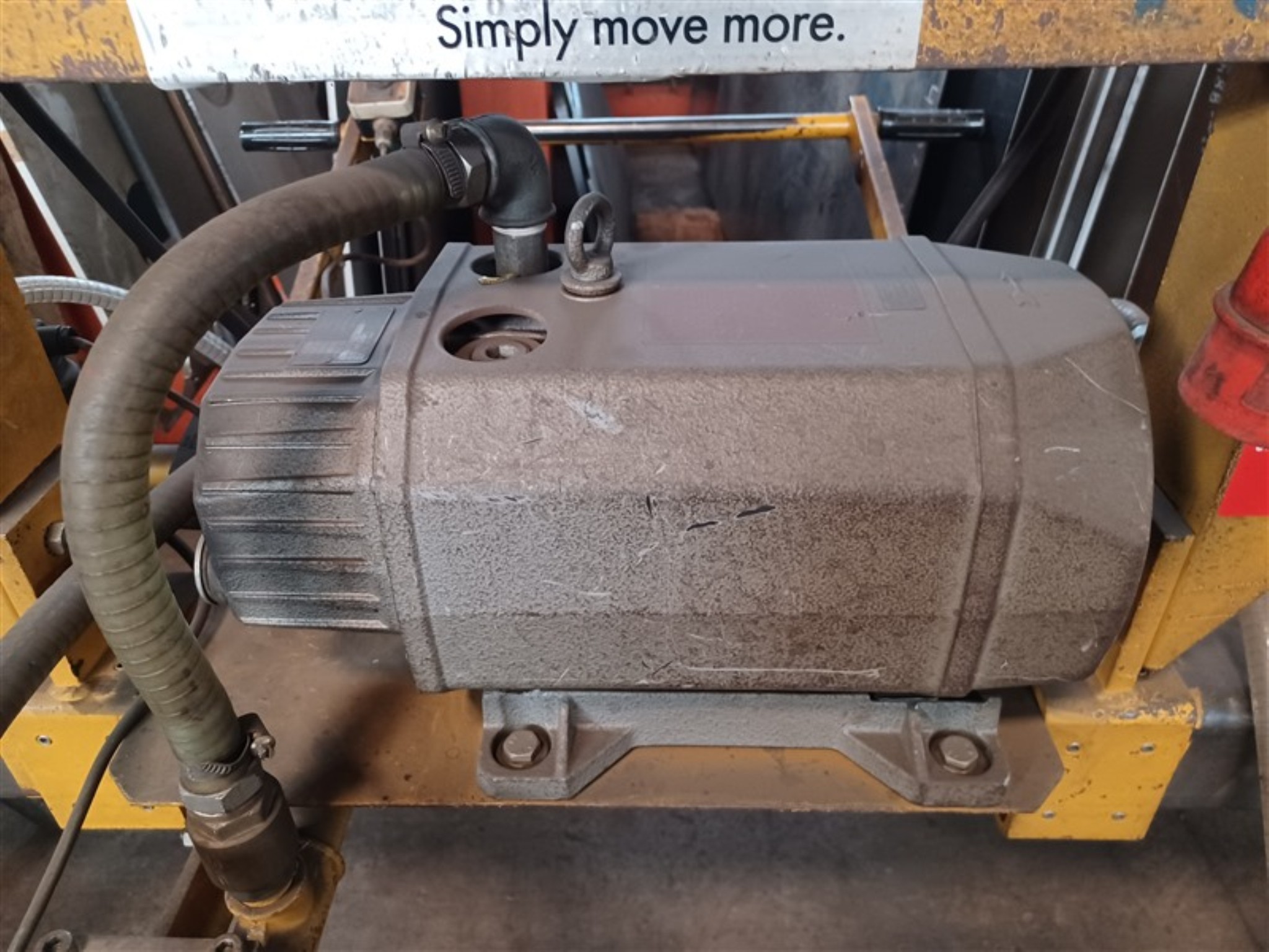 Máquinas e equipamentos de oficina bem conservados da antiga empresa Hülsenbusch Apparatebau-5