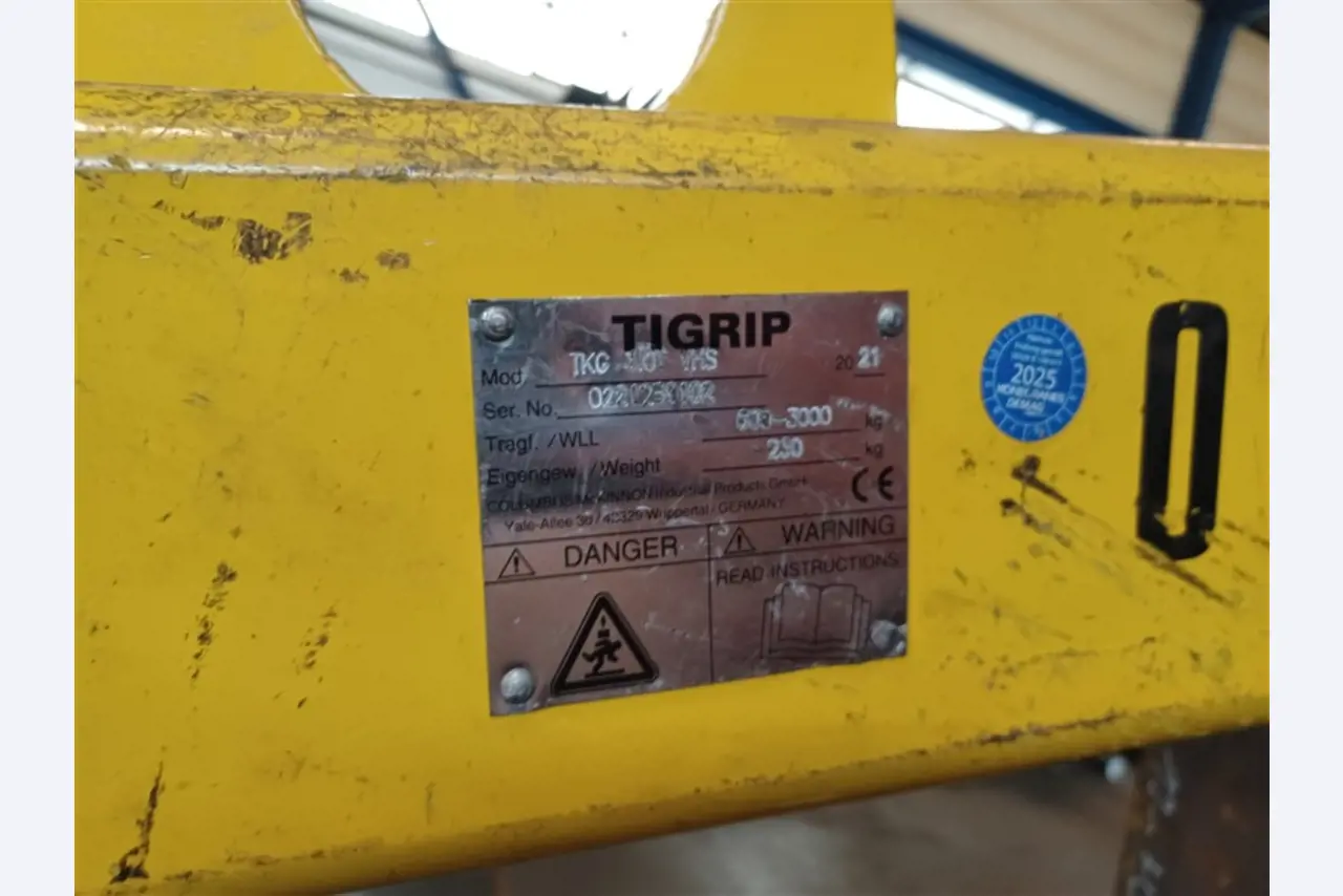 Equipos y máquinas de taller en buen estado de la antigua empresa Hülsenbusch Apparatebau-3