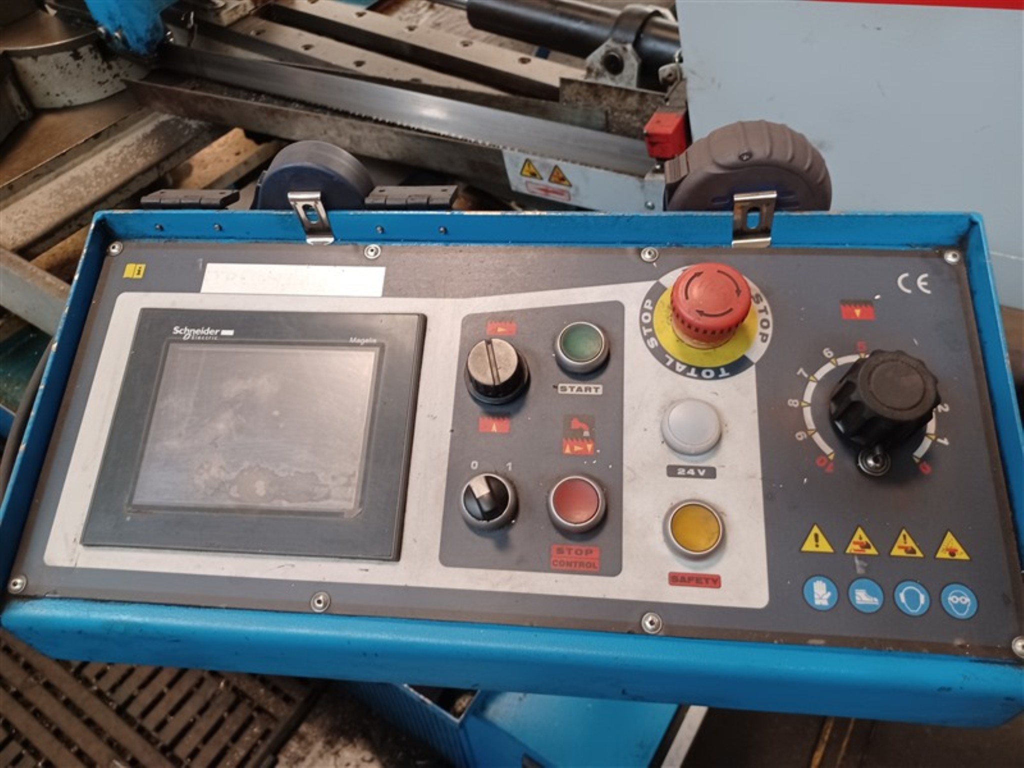 Gepflegte Werkstattausstattung sowie Maschinen der ehem. Firma Hülsenbusch Apparatebau-3