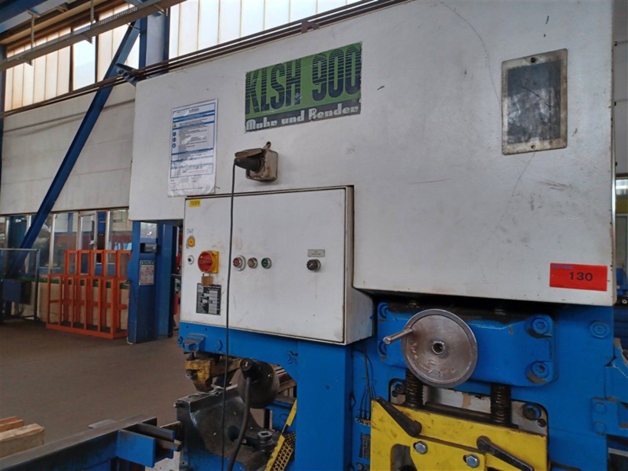 Equipos y máquinas de taller en buen estado de la antigua empresa Hülsenbusch Apparatebau-2