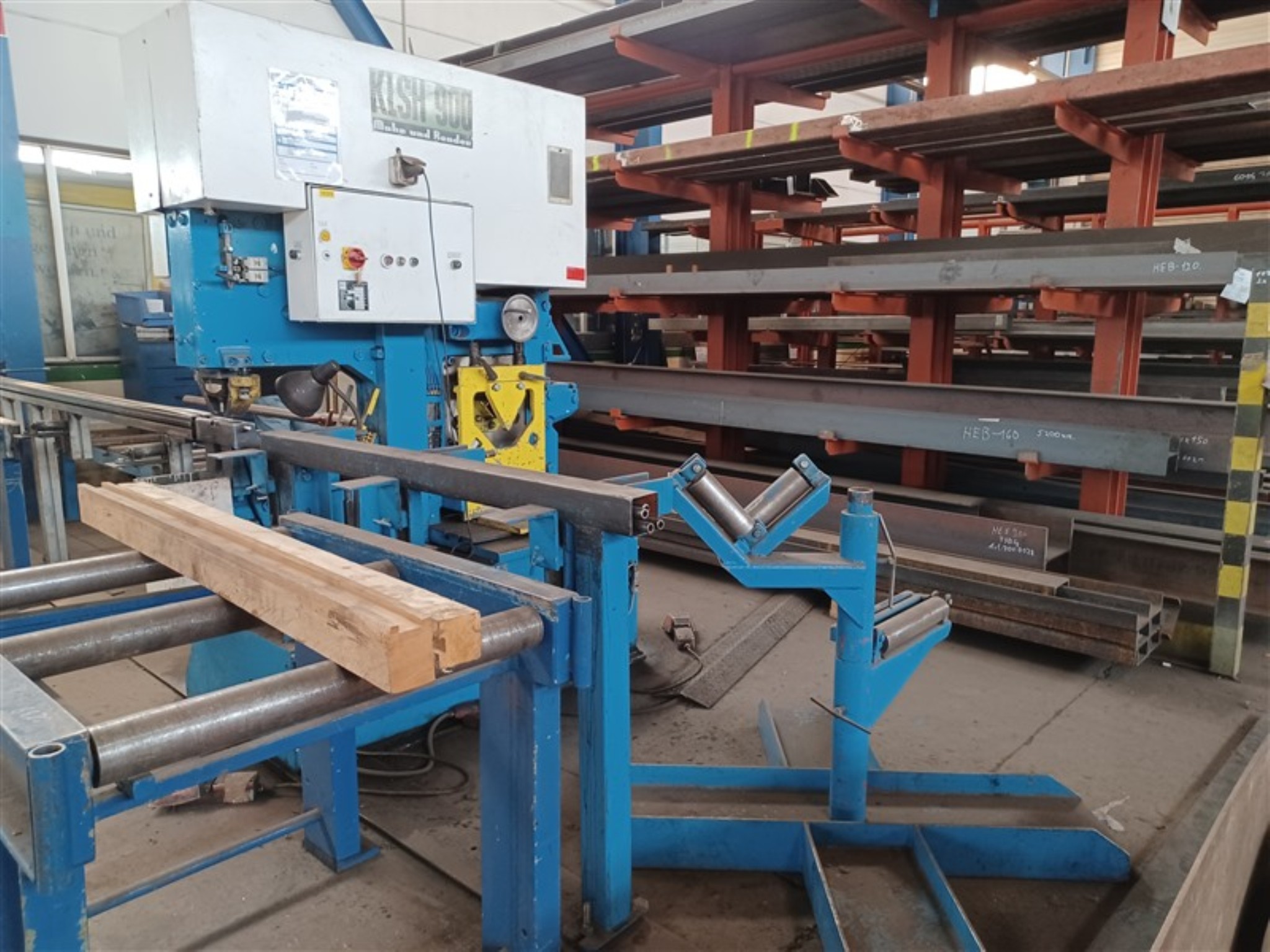 Equipos y máquinas de taller en buen estado de la antigua empresa Hülsenbusch Apparatebau-3