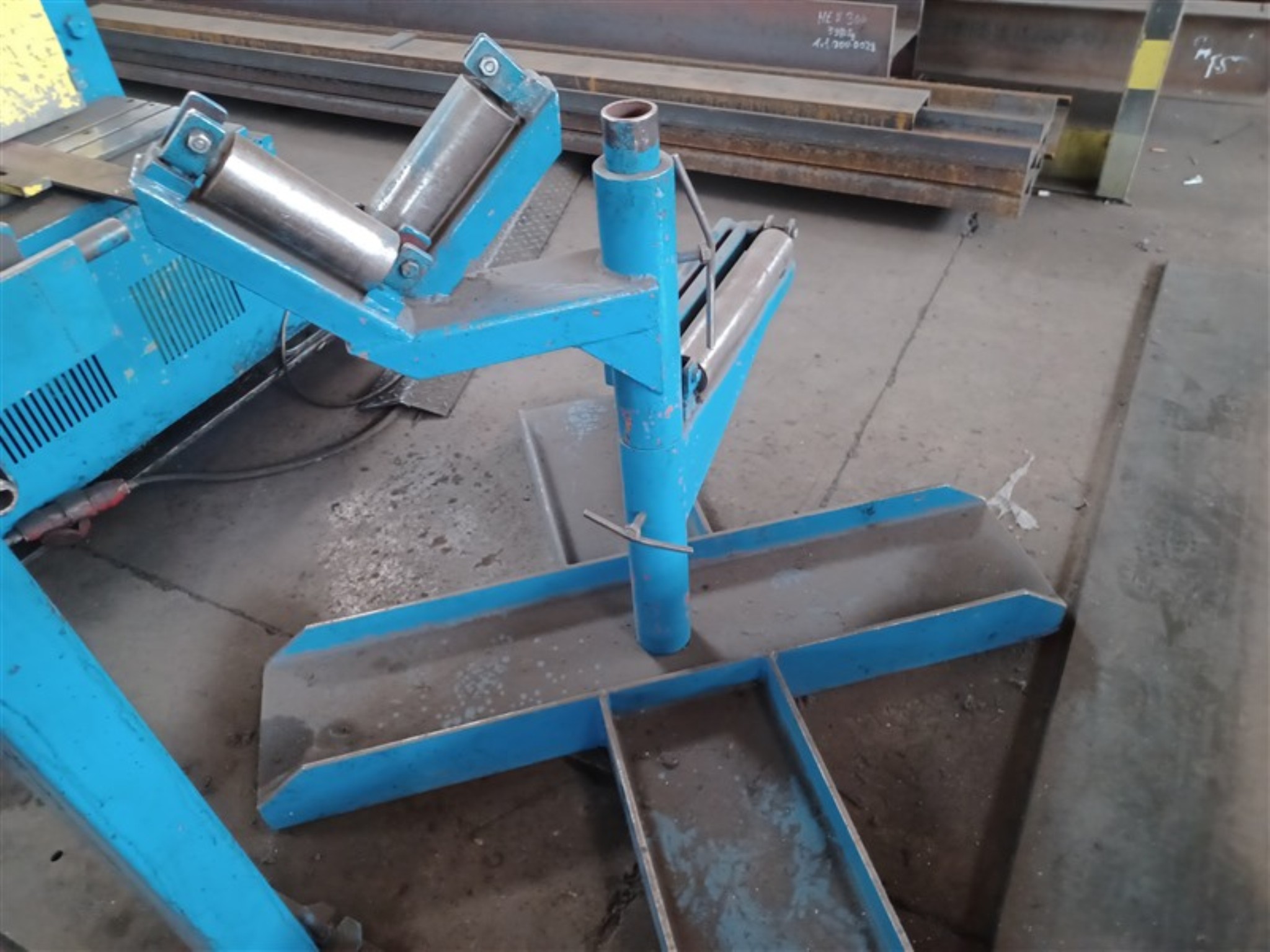 Equipos y máquinas de taller en buen estado de la antigua empresa Hülsenbusch Apparatebau-4