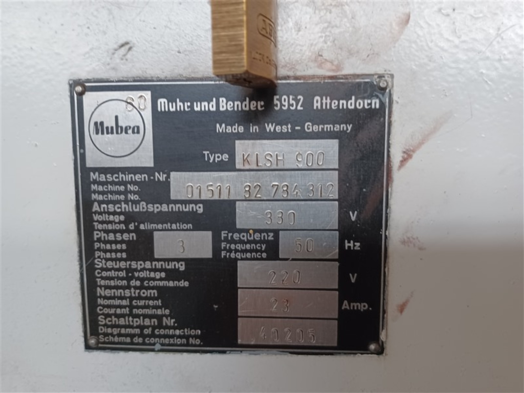 Equipos y máquinas de taller en buen estado de la antigua empresa Hülsenbusch Apparatebau-5