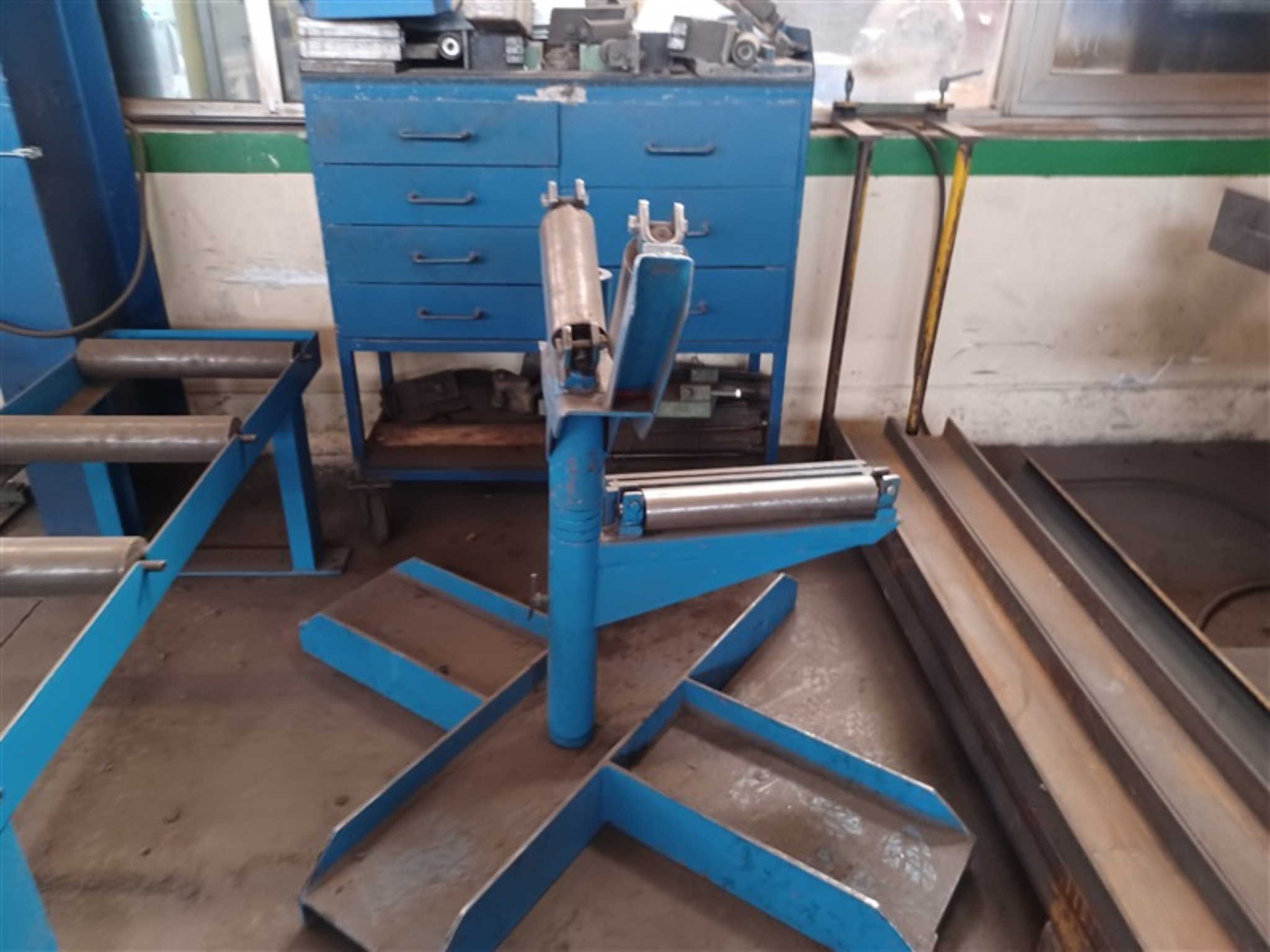 Equipos y máquinas de taller en buen estado de la antigua empresa Hülsenbusch Apparatebau-9